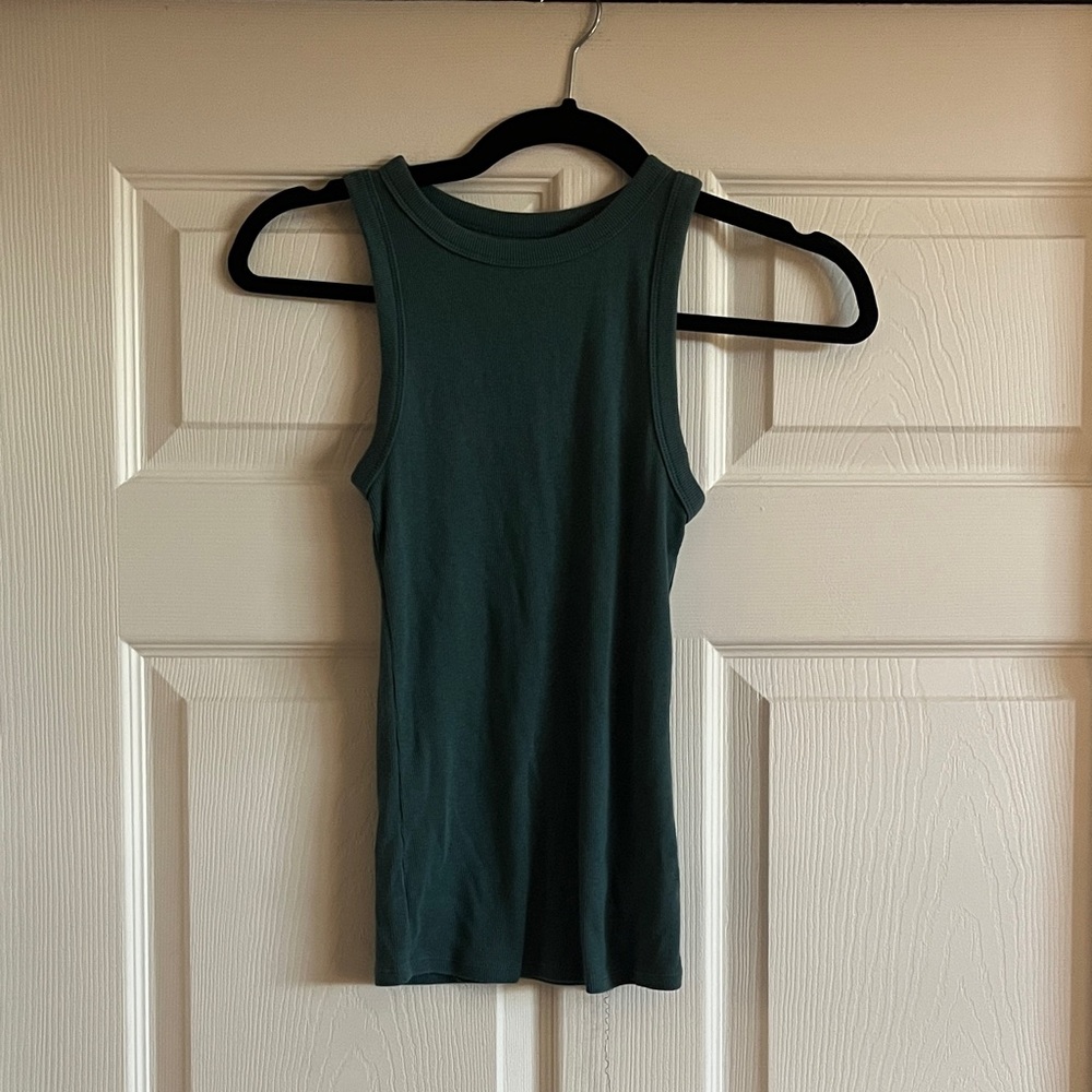 Dark Green Sleeveless Ribbed Tank Top